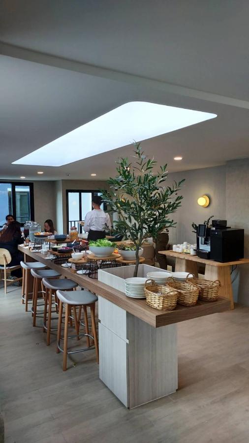 Wellness Stay & Hotel Sukhumvit 107 بانكوك المظهر الخارجي الصورة